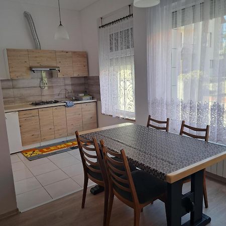 Apartament Nad Jeziorem Ryn Ryn  Eksteriør billede